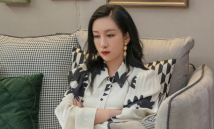 《小敏家》最新的剧情里，洪卫危难时李萍在公司独当一面