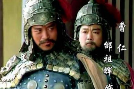 襄樊之战于禁大败，为何曹仁却见死不救呢？