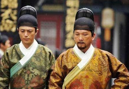 明朝和清朝相比 哪一个朝代更好一些
