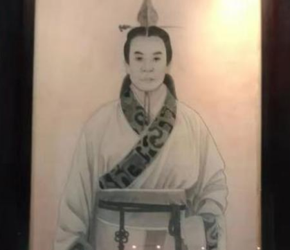 秦朝到秦二世手里就灭亡了 是因为胡亥自身的实力不行吗