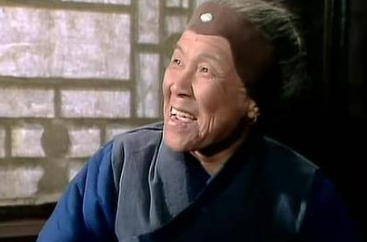 红楼梦中刘姥姥为何要救王熙凤的女儿呢？