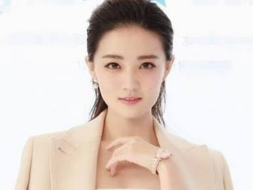 《良辰美景好时光》徐璐饰演的是谁？搭档小5岁男主出演甜宠剧