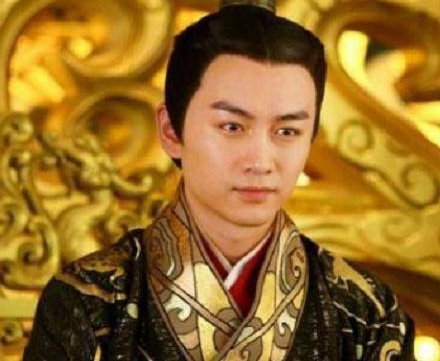 汉朝有两个皇帝都是霍光立的 霍光为什么没有篡位