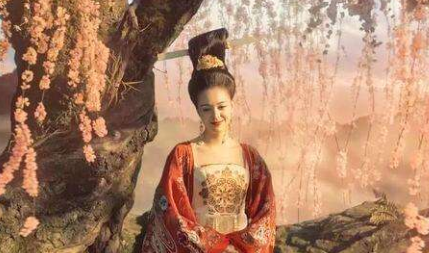 李隆基那么宠杨玉环，为什么不封她为皇后？