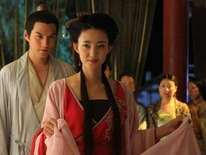 李世民敢霸占李元吉老婆 李世民为何会放过李建成的老婆