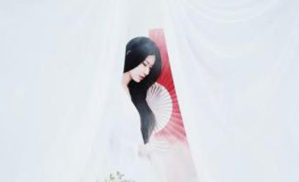 《凭栏人·寄证衣》的原文是什么？这首散曲该如何赏析呢？