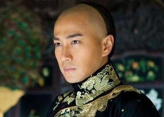 在政治方面，崇祯为什么还斗不过皇太极？