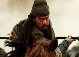 关羽为什么要放了曹操？是诸葛亮故意让他放走的吗？