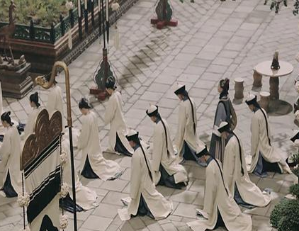 古代妃子在下葬的时候 古人为什么要堵住她们的七窍