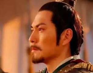 李密的仕途之路是怎样的？他为什么会被乱箭杀死？