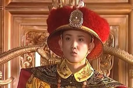 康熙继位后，他是怎么对待兄弟的？