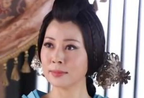 霍显是如何让霍氏家族覆灭，毁掉霍氏满门荣耀的？