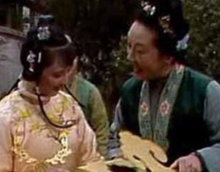送宫花事件时，黛玉指责周瑞家的是为了什么？