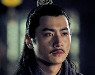 曹丕和曹植之间产生过哪些冲突？曹植即兴创作过哪些诗？