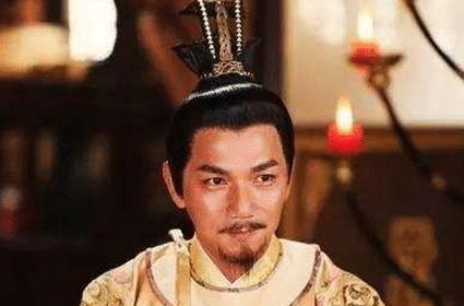 唐朝最悲催的皇帝，一生被三个女人控制