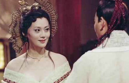 嬴政为何要除掉吕不韦？与他的身世有关吗？