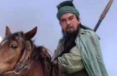 关羽是如何千里走单骑的？曹操为何不拦住他？