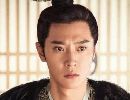 牛弘的出身如何？他是如何劝谏隋文帝的？