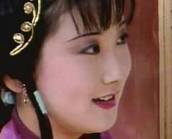 红楼梦中端午节期间贾府都发生过哪些事情？因何变故频出