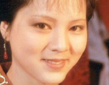 贾宝玉对袭人是什么样的感情？为何那么依恋她