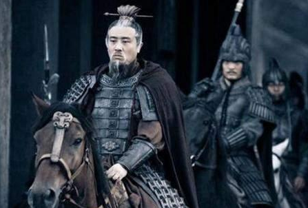 刘备死后蜀汉地区发生叛乱 诸葛亮为什么等了两年才亲自动手