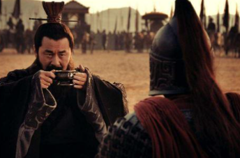 曹操为何能打赢官渡之战？其实与他身后势力有关