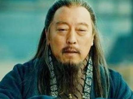 水镜先生向刘备推荐人才的时候 水镜先生为何不推荐司马懿