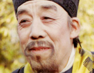 红楼梦中贾环如果想成功世袭，需要怎么做?