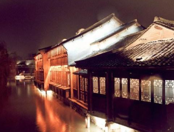 《寄黄几复》黄庭坚所作，表达对友人的深切思念和对友人品德才能的赞誉