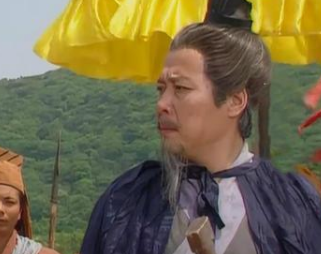 刘备称帝后伐吴的先锋官是谁呢？是赵云还是马超