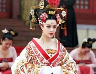 为何说武则天和李世民、李隆基三人的关系极为混乱？
