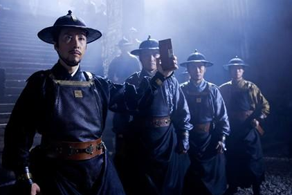 明朝皇帝和清朝皇帝相比 两朝皇帝给人的印象为何完全不同