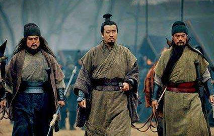 前期不断北伐的蜀汉，为何最后连自保都做不到呢？