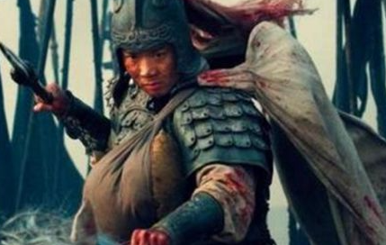 刘备临死前为何嘱托诸葛亮不要重用赵云呢？