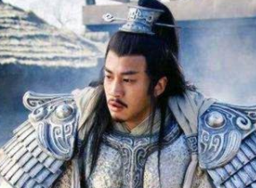 章邯在走投无路时选择归顺项羽而非刘邦的原因是什么？