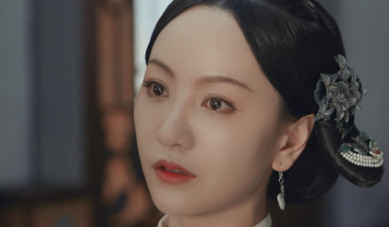《当家主母》正在热播中，小配角曹幺娘堪称“翻版”曾宝琴