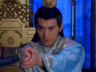 武则天为什么逼迫次子李贤自杀？他们的关系为何那么紧张？