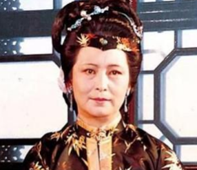 红楼梦中林黛玉进贾府之后为何会惹怒王夫人？