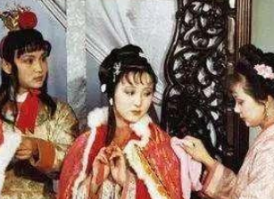 红楼梦中黛玉与宝玉为何没能成功在一起？原因是什么