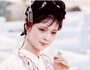 红楼梦中宝钗用婚事打趣过黛玉几次？分别是在何时？