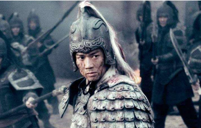 曹操既欣赏又忌惮的名将，关羽必须上榜