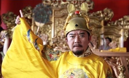 朱元璋下葬时一宫女逃脱殉葬，后来什么下场？