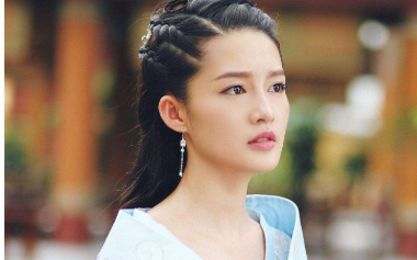 她是开国皇帝的女儿，婚姻生活却十分坎坷