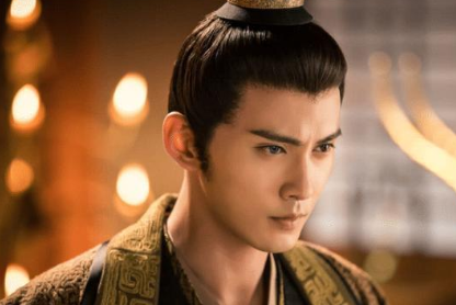 宇文护先后扶植三位傀儡皇帝，他自己怎么不当皇帝？