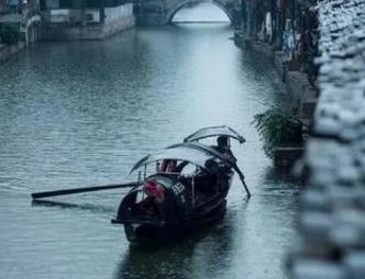 清朝诗人袁枚《夜过借园见主人坐月下吹笛》原文、译文注释及赏析