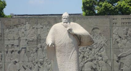 春秋末期军事家伍子胥简介：伍子胥为何会被迫害到自杀？