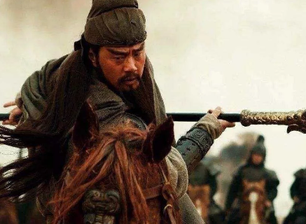 关羽临走前诸葛亮反复叮嘱他 只可惜关羽没有明白用意