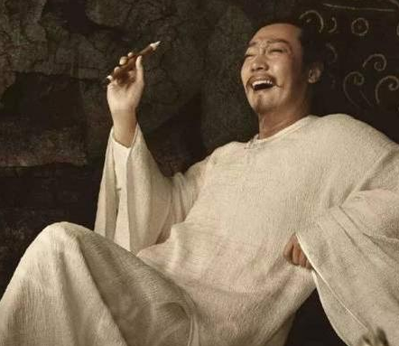 所谓酒醉后吐真言 李白真的喜欢过杨贵妃吗