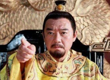 俩发小拜见朱元璋，一个封官，另一个却被杀