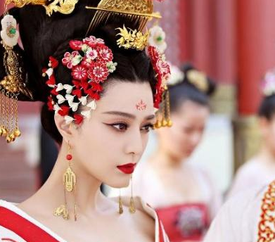 武则天晚年为什么需要男宠 其实这才是武则天的高明之处